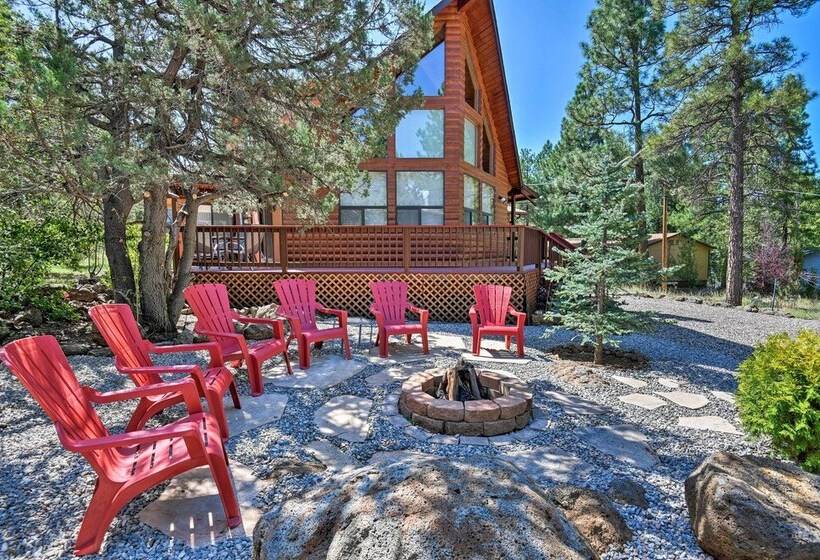 Updated & Modern Munds Park Home W/ Fire Pit!