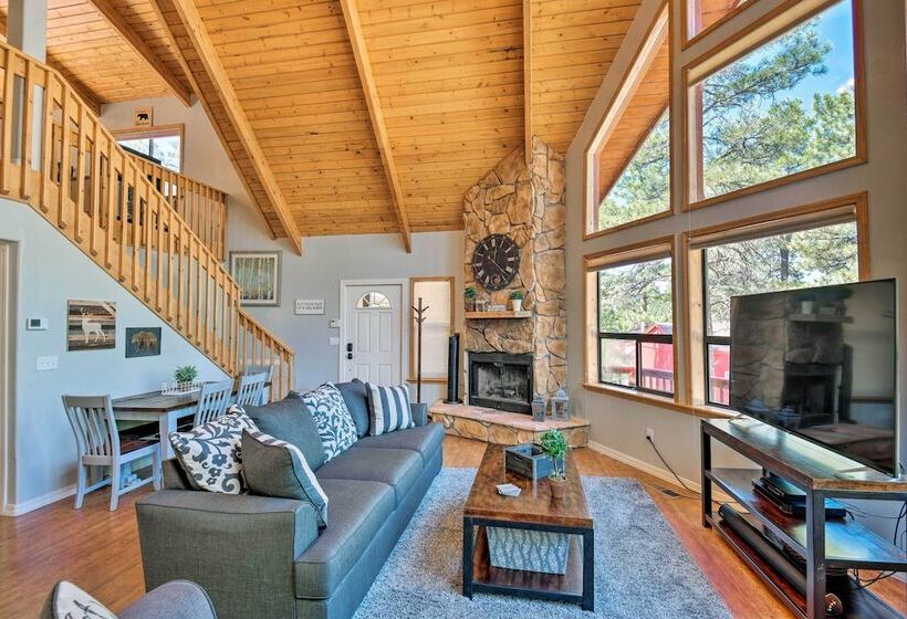 Updated & Modern Munds Park Home W/ Fire Pit!