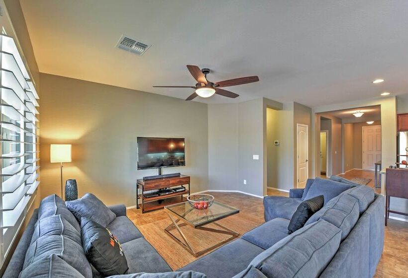 Modern San Tan Valley Family Home W/community Pool
