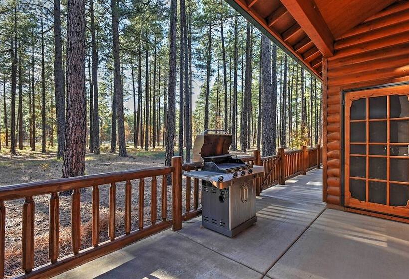 Mountain Cabin Retreat W/ Game Room, Patio & Views