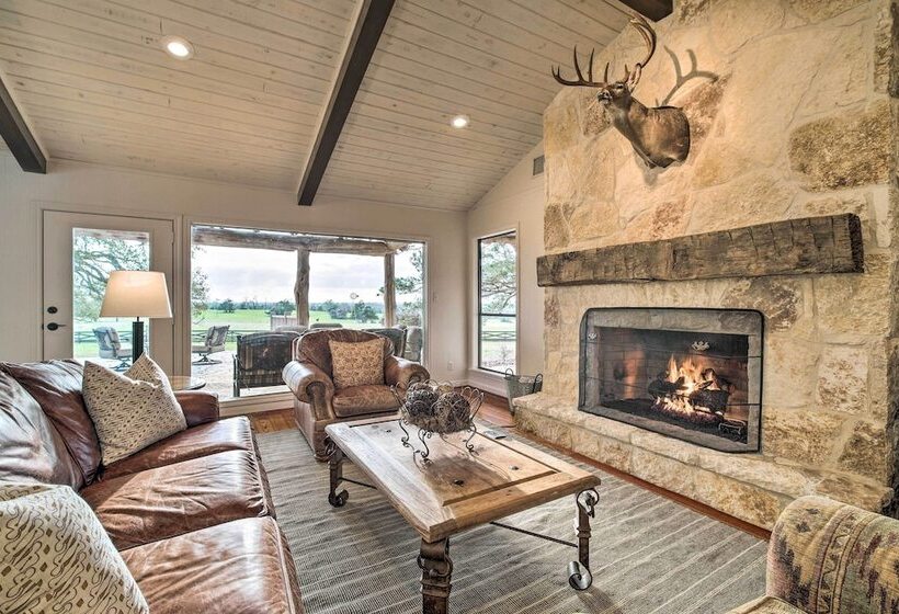 Idyllic  Century Oaks Farm  In New Ulm On 46 Acres