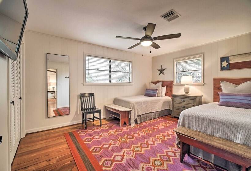 Idyllic  Century Oaks Farm  In New Ulm On 46 Acres