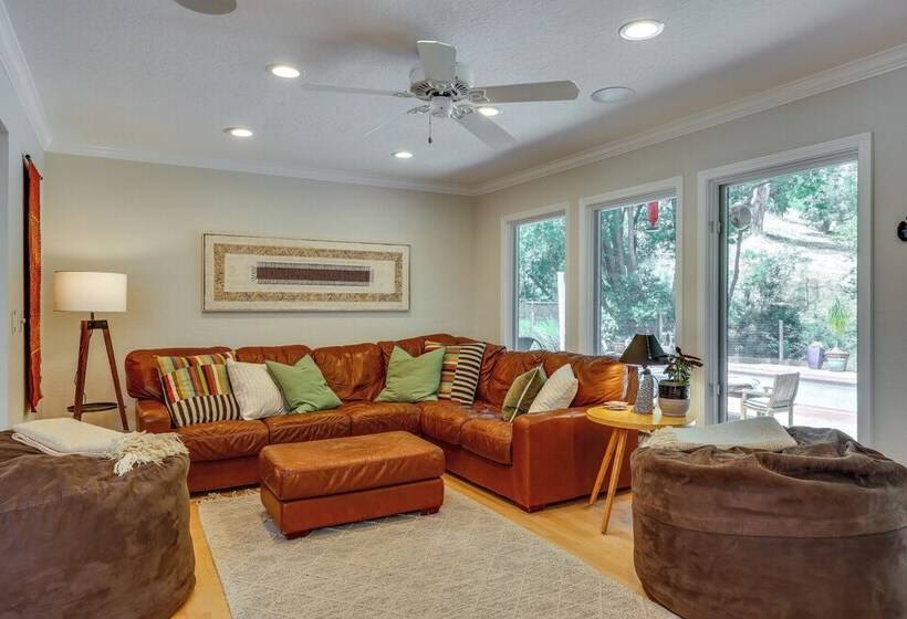 Novato Getaway: Pool, Hot Tub, Near Sf Bay!