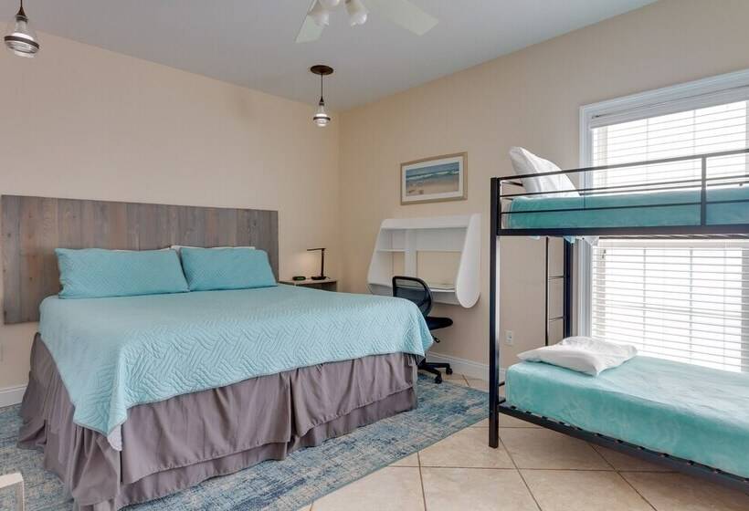 Orange Beach Family Duplex W/ Deck < 1 Mi To Shore