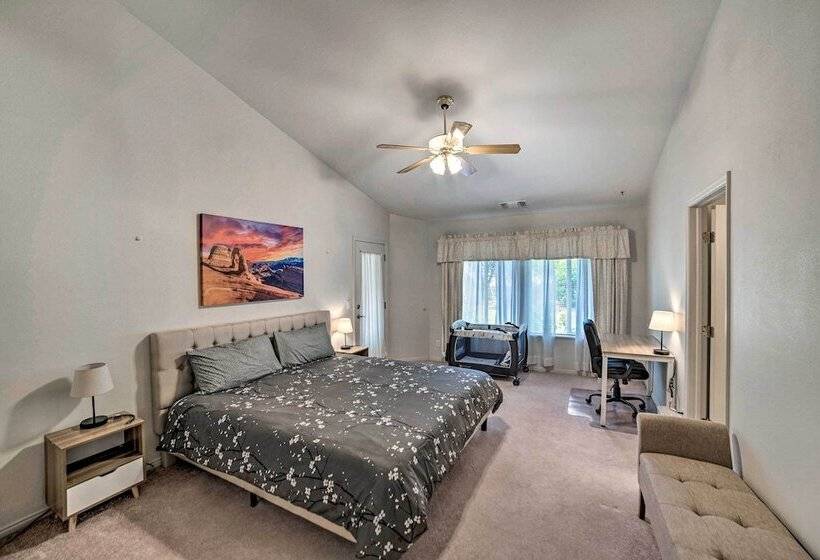 Page Home W/ Waterfall, 3 Mi To Lake Powell!