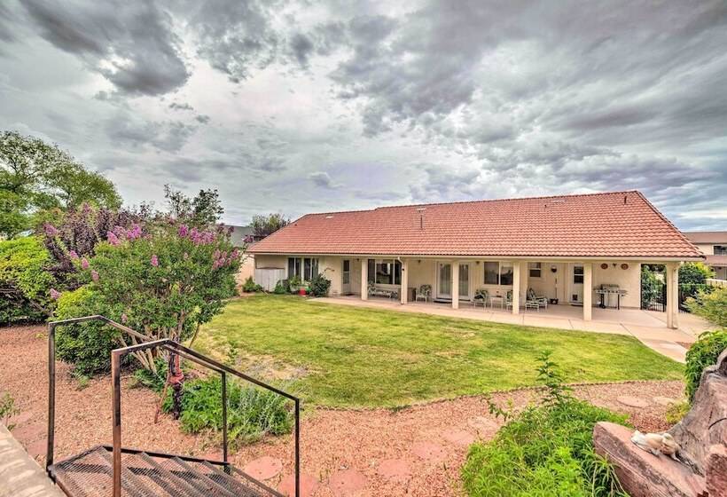 Page Home W/ Waterfall, 3 Mi To Lake Powell!