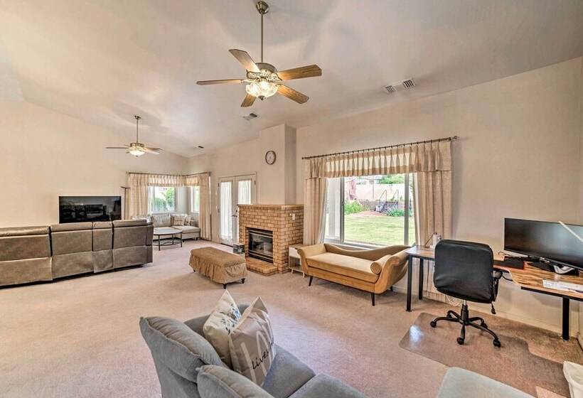 Page Home W/ Waterfall, 3 Mi To Lake Powell!