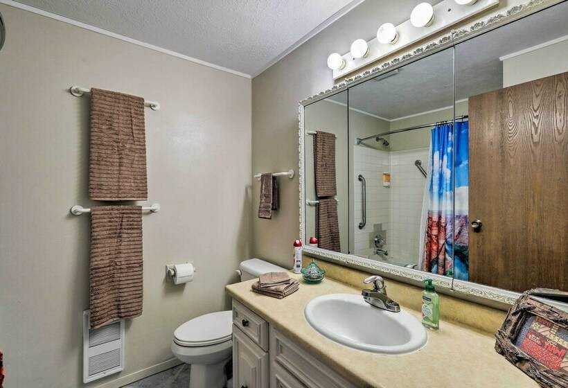 Page Home W/ Deck & Yard: Walk To Rim View Trail