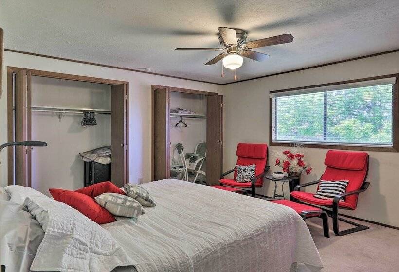 Page Home W/ Deck & Yard: Walk To Rim View Trail