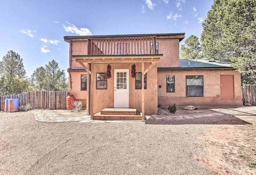 Artist S Retreat W/ Pecos National Park Views!