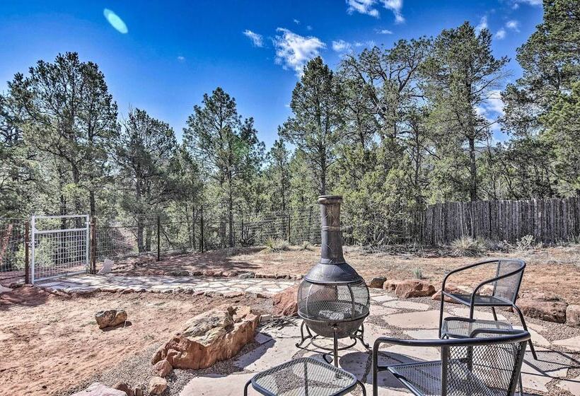 Artist S Retreat W/ Pecos National Park Views!