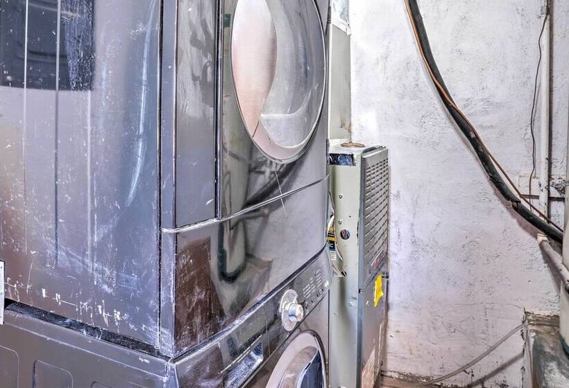 Pet Friendly Chino Valley Cabin W/ Game Room!