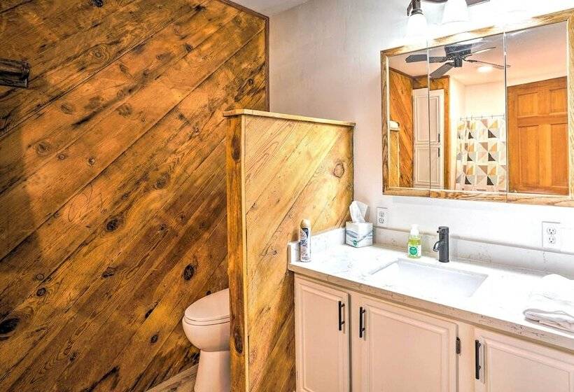 Pet Friendly Chino Valley Cabin W/ Game Room!