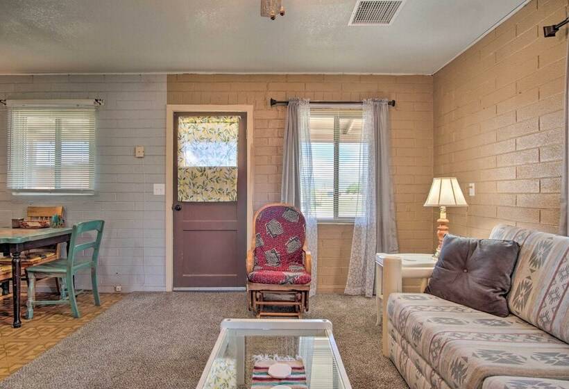 Pet Friendly Elfrida Home W/ Porch & Fire Pit