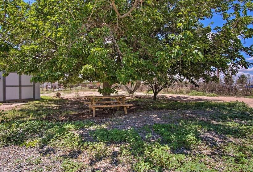 Pet Friendly Elfrida Home W/ Porch & Fire Pit