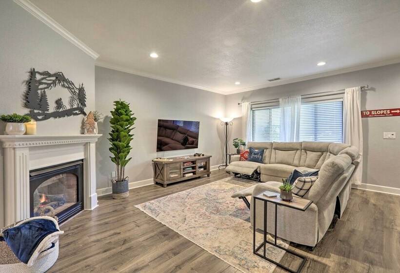 Pet Friendly Flagstaff Escape W/ Fenced In Yard!