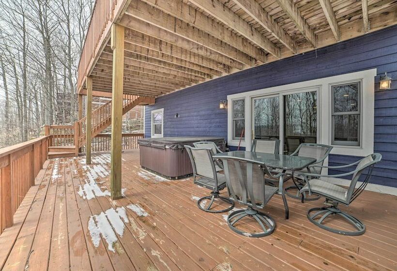 Pet Friendly Harbor Springs Home: Hot Tub + Pool!