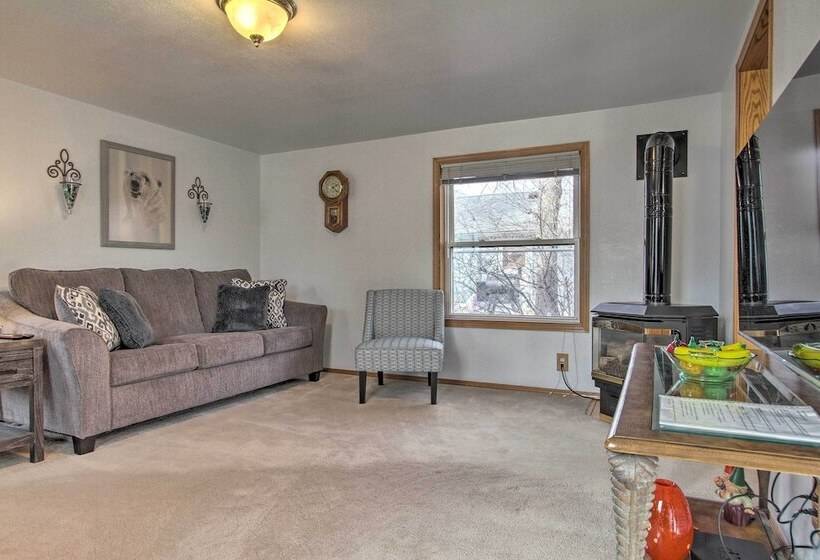 Pet Friendly Malta Home Near Hunting Areas!