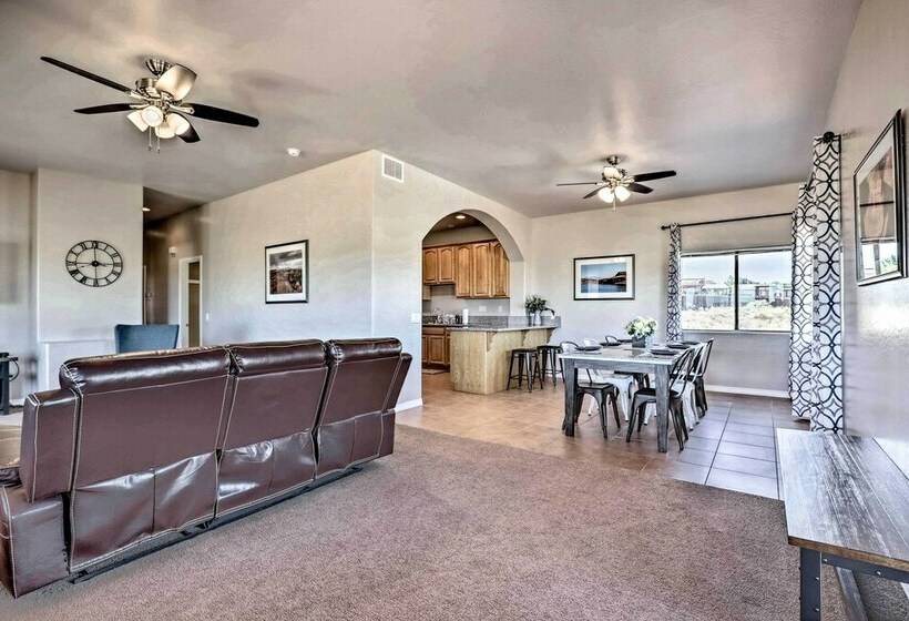 Pet Friendly Page Adobe ~ 3 Mi To Lake Powell!