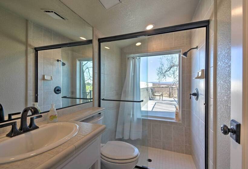 Picturesque Farmhouse On Working Almond Ranch