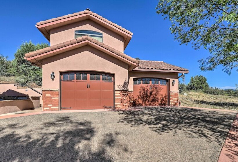 5 Mi To Butte Creek Trail: Prescott Home W/ Deck!