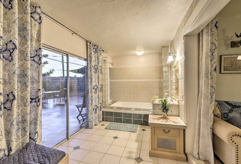 Pet Friendly Prescott Home On 3 Acres W/ Sunroom