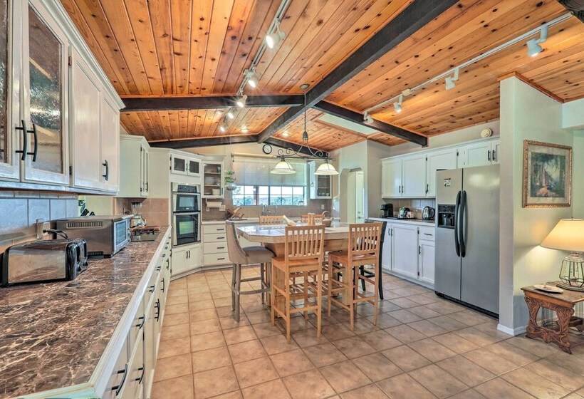 Pet Friendly Prescott Home On 3 Acres W/ Sunroom