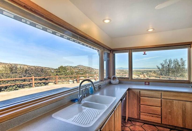 Prescott House W/ Granite Mtn & Thumb Butte Views!