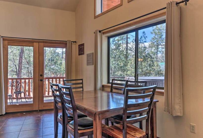 Home On 1 Acre W/ Wraparound Deck In Lakeside!