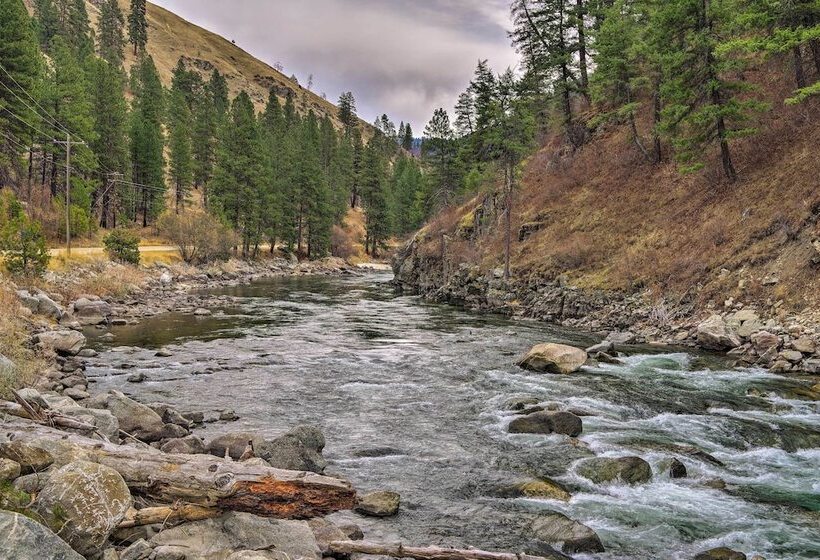 Private Cabin, 5 Min Drive To Hot Springs & Golf!