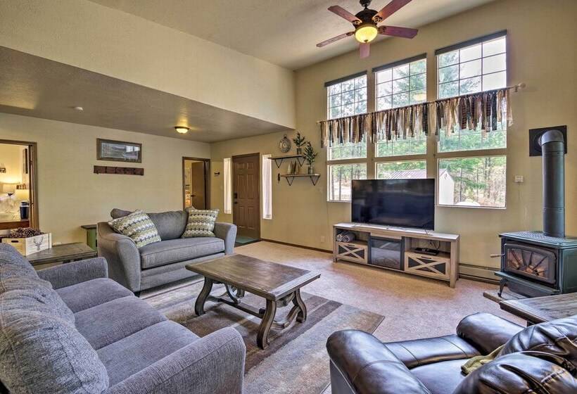 Private Cabin, 5 Min Drive To Hot Springs & Golf!