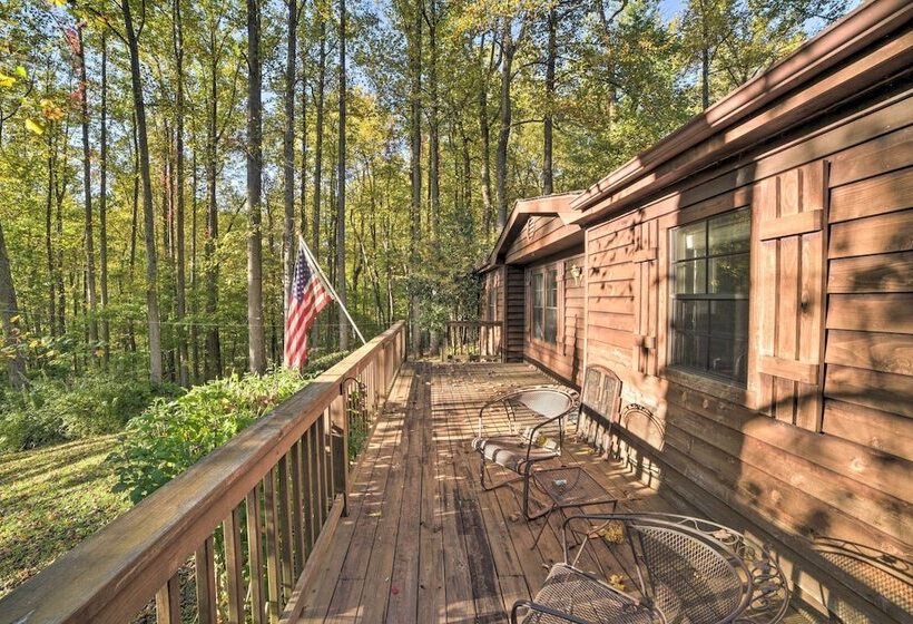 Stanardsville Cabin Rental ~ 24 Mi To Shenandoah!