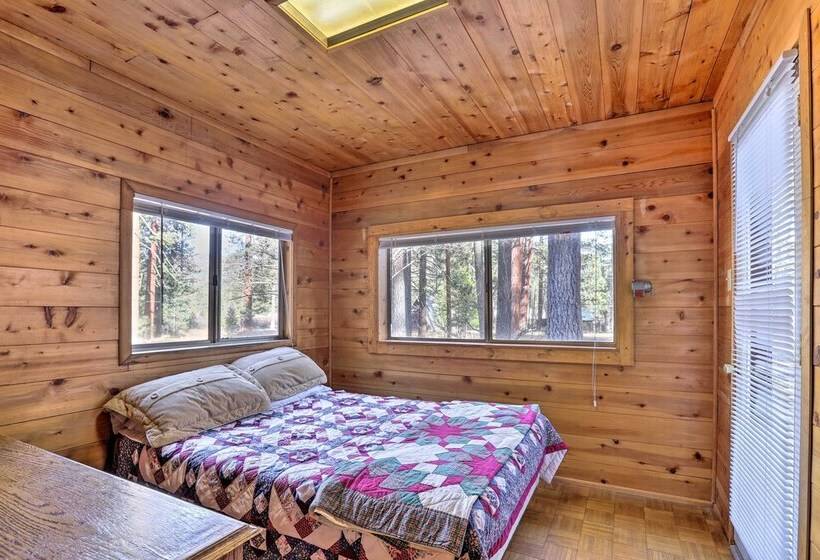 Quaint + Rustic A Frame < 5 Mi To Plumas Eureka!