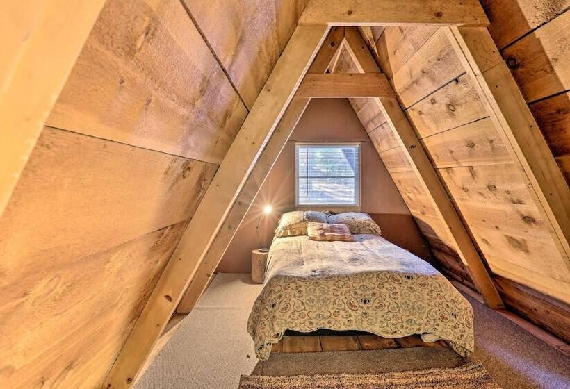 Quaint + Rustic A Frame < 5 Mi To Plumas Eureka!