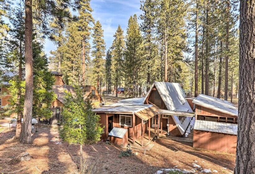 Quaint + Rustic A Frame < 5 Mi To Plumas Eureka!