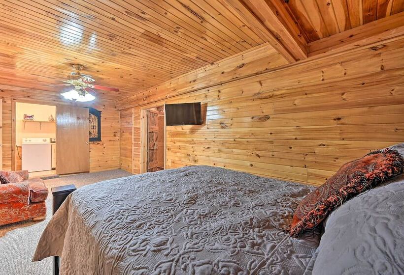 Quiet Abode W/ Gas Grill ~ 5 Miles To Broken Bow!