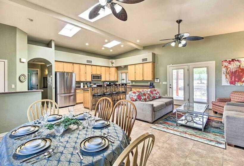 Quiet & Peaceful Hereford Gem   Dogs Welcome!