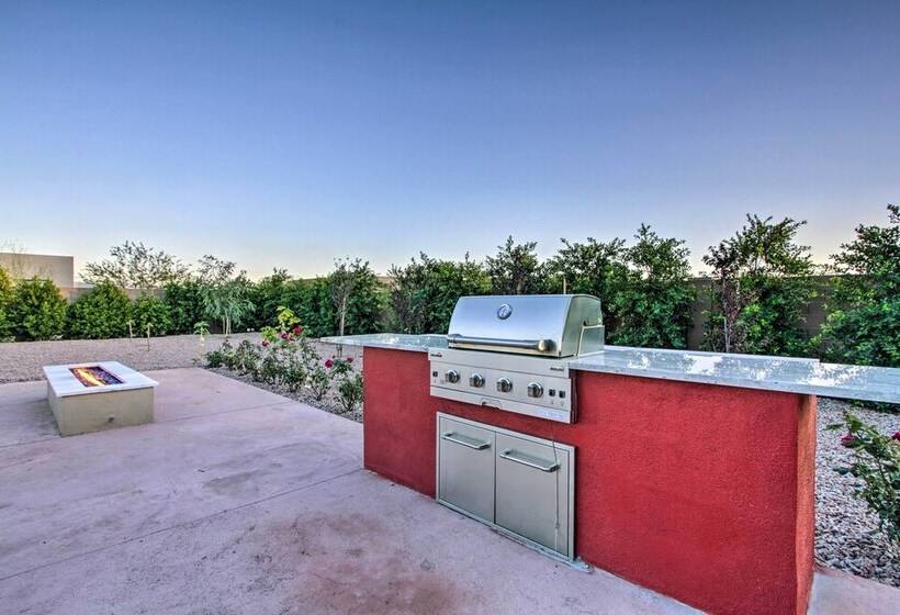 Phoenix Home W/ Desert Views & Garden Style Yard