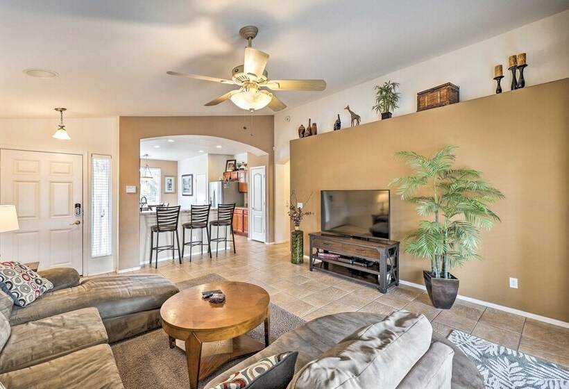 Radiant  Peoria Paradise  House W/ Pool & Patio!