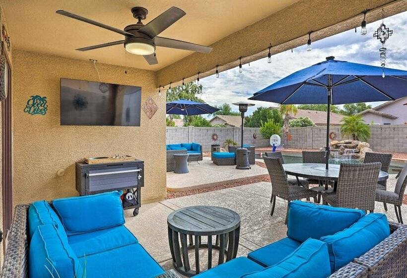 Radiant  Peoria Paradise  House W/ Pool & Patio!