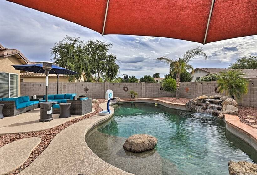 Radiant  Peoria Paradise  House W/ Pool & Patio!