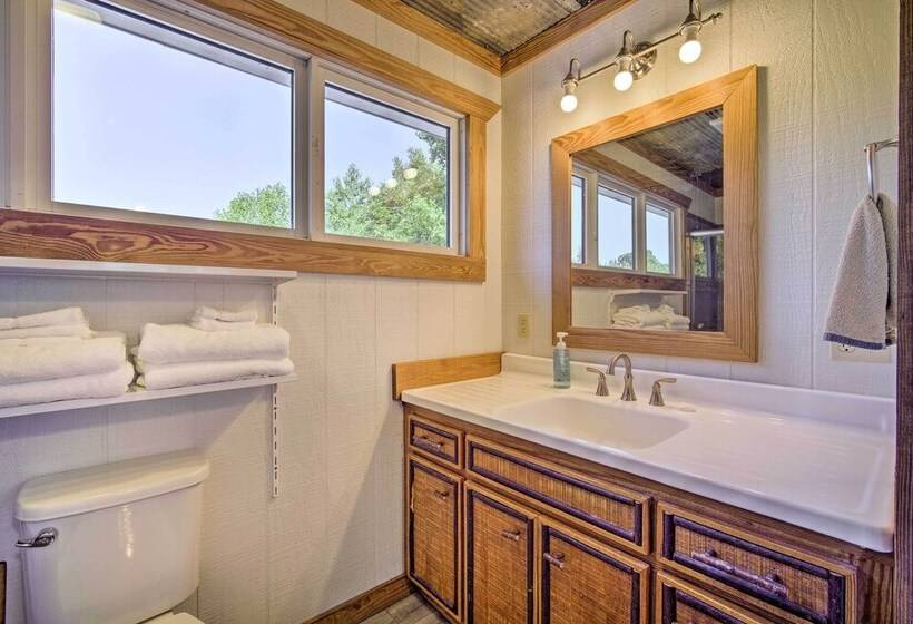 River Bend Lodge  Heflin Home In The Woods!