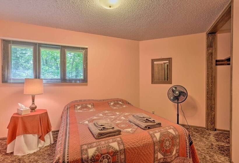 Rogers Cabin W/ Direct Access To Beaver Lake!