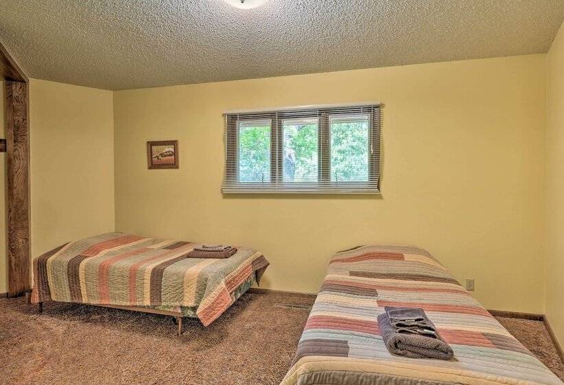 Rogers Cabin W/ Direct Access To Beaver Lake!