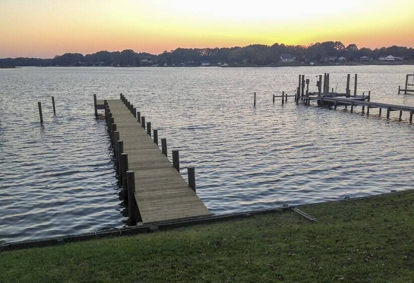 Romantic Waterfront Abode With Patio & Dock!