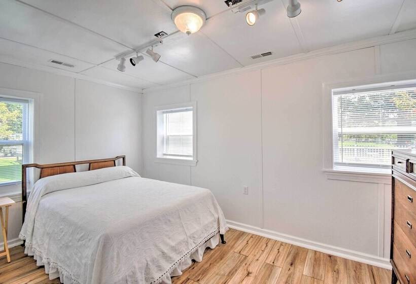 Romantic Waterfront Abode With Patio & Dock!