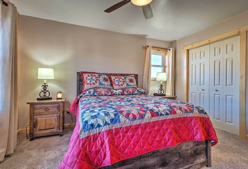 Rural Base Camp For Grand Canyon, Zion & Bryce Np!