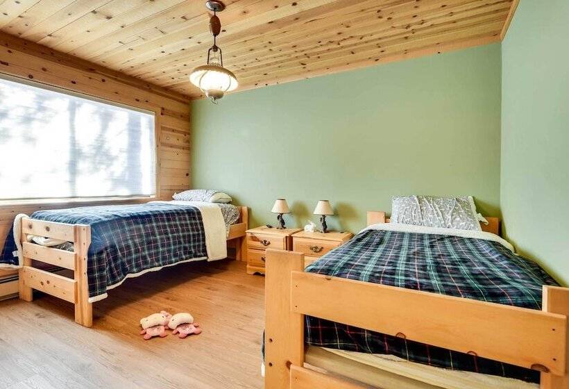 Rustic Pine Mtn Club Cabin W/ Beautiful View!