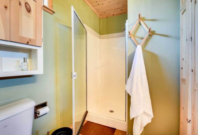 Rustic Pine Mtn Club Cabin W/ Beautiful View!