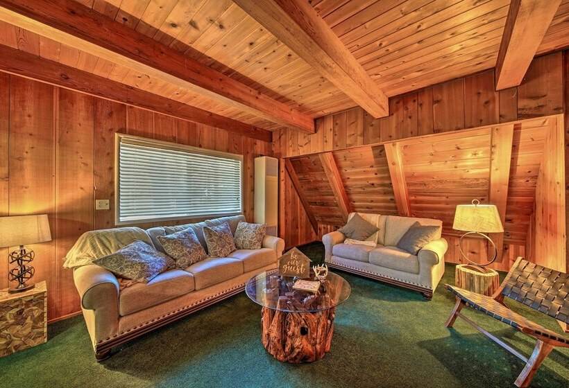 Rustic Trinity Center Cabin W/ Deck Near Fishing!